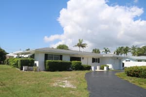 1320 Se 10th Street, Deerfield Beach
