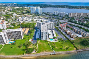 336 Golfview Road 1104, North Palm Beach