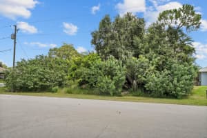 2077 SW Americana Street, Port Saint Lucie, FL 34953 Sold 09/29/25