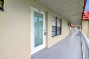 78 Royal Oak Drive 206, Vero Beach, FL 32962 - MLS#R11112778