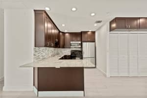 1637 N Victoria Park Road, Fort Lauderdale, FL 33305 - MLS#R11112791