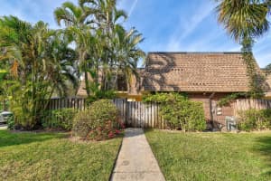 2913 Sw 22nd Circle 36d, Delray Beach