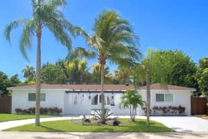 904 SE 13 Court, Deerfield Beach, FL 33441 - MLS#R11112812