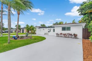 904 SE 13 Court, Deerfield Beach, FL 33441 - MLS#R11112812