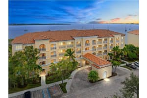29 Harbour Isle Drive 203, Hutchinson Island, FL 34949 - MLS#R11112819