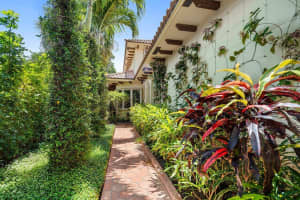 326 S Atlantic Drive, Lantana, FL 33462 Sold 11/12/25