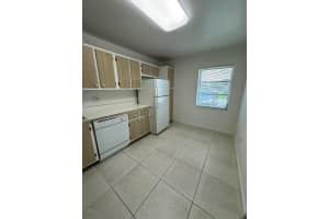 5775 W Fernley Drive W 112, West Palm Beach, FL 33415 - MLS#R11112861