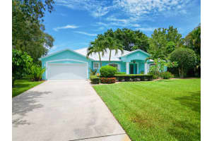 631 SE Norsemen Drive, Port Saint Lucie, FL 34984 Sold 10/15/25