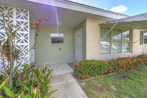 112 Lakes End Drive B, Fort Pierce, FL 34982 - MLS#R11112882