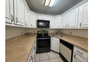 1010 Green Pine Boulevard G1, West Palm Beach, FL 33409 - MLS#R11112889