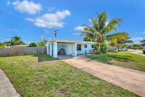3241 SW 19 Street, Fort Lauderdale, FL 33312 - MLS#R11112890