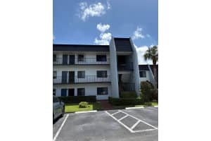 4236 Deste Court 308, Lake Worth