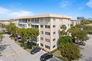 50 SW 3rd Avenue 3050, Boca Raton, FL 33432 Sold 11/18/25