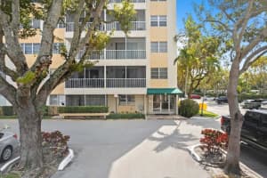 50 SW 3rd Avenue 3050, Boca Raton, FL 33432 Sold 11/18/25