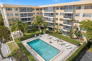 50 SW 3rd Avenue 3050, Boca Raton, FL 33432 Sold 11/18/25