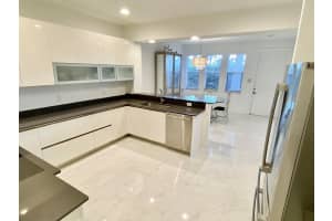 850 Millbrae Court 2, West Palm Beach, FL 33401 - MLS#R11112976