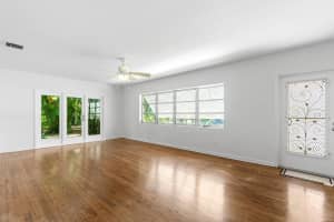 90 17th Avenue S, Lake Worth Beach, FL 33460 - MLS#R11112977