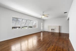 90 17th Avenue S, Lake Worth Beach, FL 33460 - MLS#R11112977