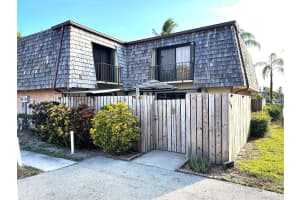 149 Lake Arbor Drive, Palm Springs
