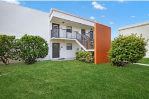 516 Osprey Drive 13c, Delray Beach, FL 33444 Sold 09/24/25