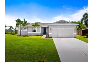 1066 Sw Jennifer Terrace, Port Saint Lucie