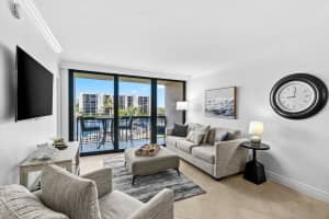 2707 N Ocean Boulevard 301-D, Boca Raton, FL 33431 - MLS#R11113047