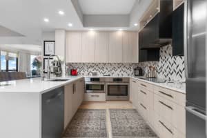 801 S Olive 1011 Avenue 1011, West Palm Beach, FL 33401 - MLS#R11113050