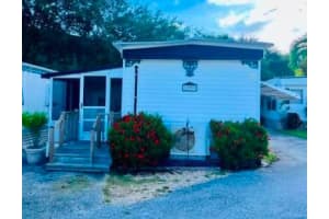 33 E Easy Street E, Hypoluxo, FL 33462 Sold 11/26/25