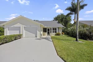 11000 SE Sea Pines Circle, Hobe Sound, FL 33455 Sold 09/12/25