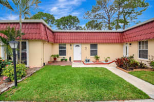 860 Worcester Lane, Lake Worth, FL 33467 Sold 08/20/25