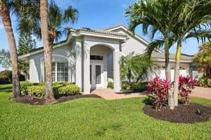 1871 Corsica Drive, Wellington