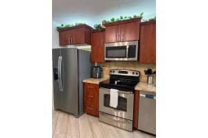 5650 Camino Del Sol 102 102, Boca Raton, FL 33433 Sold 12/01/25