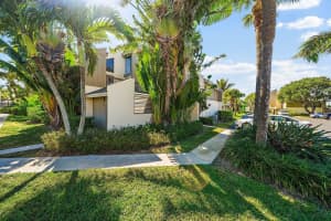 1605 S Us Highway 1 Sl5a, Jupiter, FL 33477 - MLS#R11113210