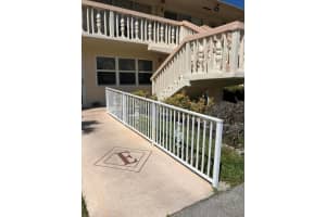 100 Ventnor E, Deerfield Beach, FL 33442 - MLS#R11113227