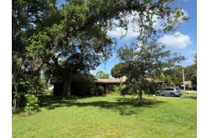 1001 Tortugas Avenue, Fort Pierce, FL 34982 - MLS#R11113247