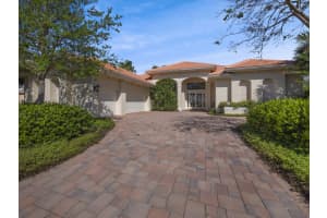 66 St James Drive, Palm Beach Gardens, Fl 33418, Palm Beach Gardens