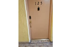 606 W 81st Street 125, Hialeah, FL 33014 - MLS#R11113274