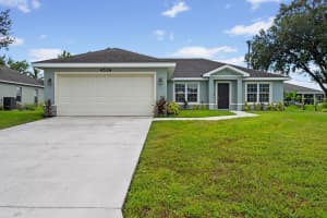 4526 Sw Uleta Street, Port Saint Lucie