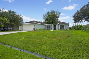 4526 SW Uleta Street, Port Saint Lucie, FL 34953 - MLS#R11113278