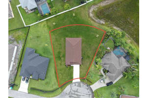 5471 NW Model Court, Port Saint Lucie, FL 34986 Sold 09/30/25