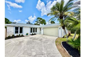 118 NW Carmelite Street, Port Saint Lucie, FL 34983 Sold 09/05/25
