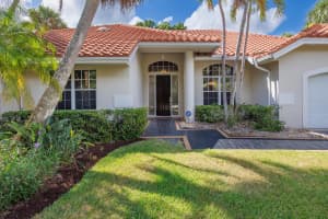 8120 SE Windjammer Way, Hobe Sound, FL 33455 Sold 10/17/25