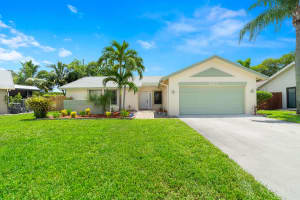9175 Bedford Drive, Boca Raton