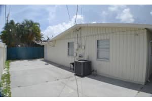 377 Nw Nw 49th Street Street Fort Lauderdale, FL 33309 - MLS#R11113388