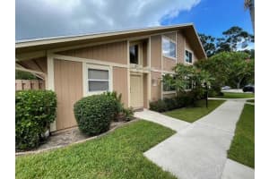 121 Maplecrest Circle, Jupiter, FL 33458 Sold 10/08/25