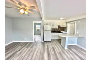 101 S C Street 2, Lake Worth Beach, FL 33460 - MLS#R11113475
