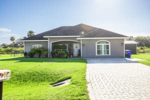1402 SE 12th Drive, Okeechobee, FL 34974 - MLS#R11113481