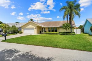 7714 Nemec Drive S, Lake Clarke Shores, FL 33406 Sold 10/17/25