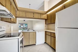 1080 Parkside Green Drive A, Greenacres, FL 33415 Sold 09/15/25