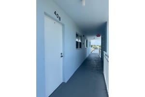 2018 S Federal Highway A408, Boynton Beach, FL 33435 Sold 09/19/25